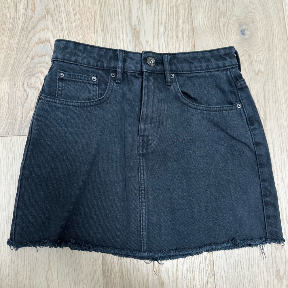 Zara Denim Mini Skirt (Black)